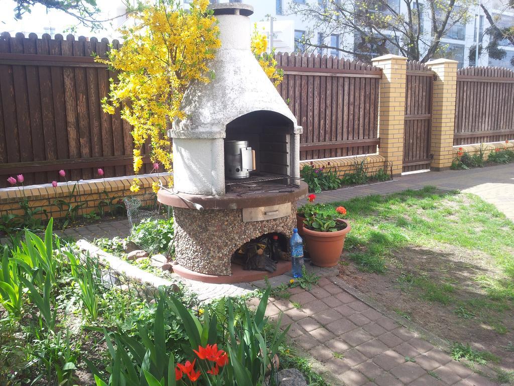 גדנסק Cozy Apartment With Garden מראה חיצוני תמונה