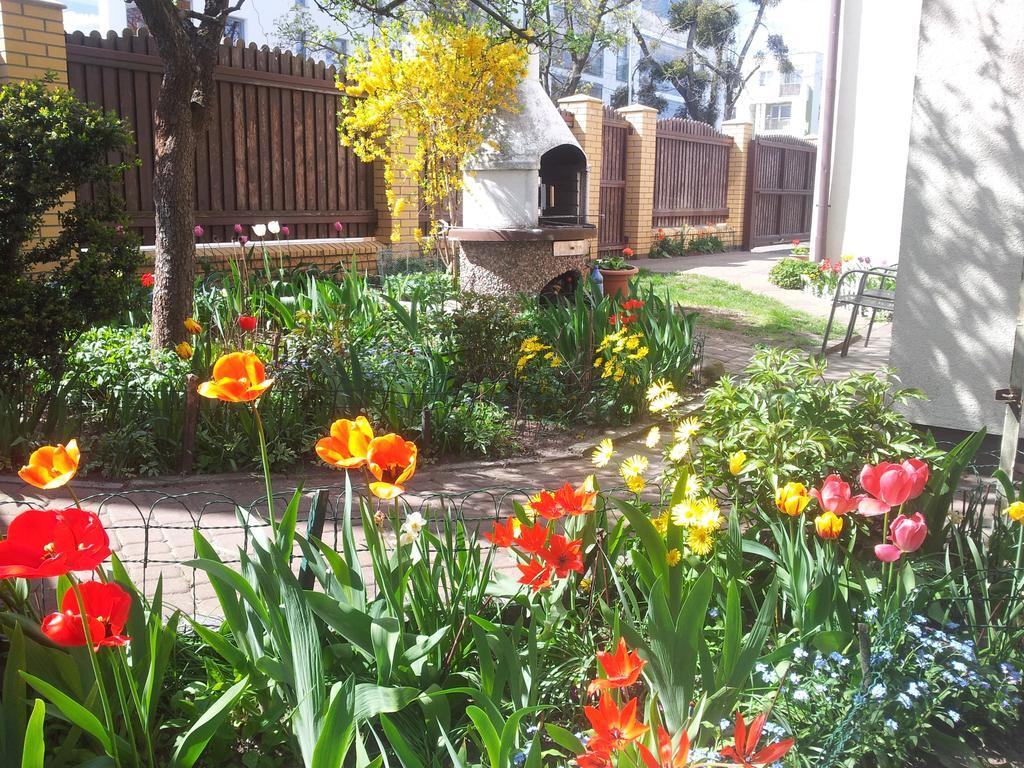 גדנסק Cozy Apartment With Garden מראה חיצוני תמונה